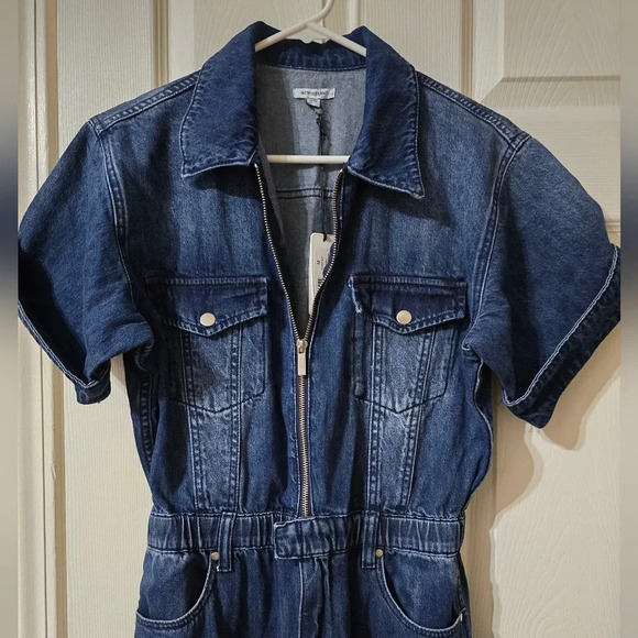 NWT WeWoreWhat Denim Flight Suit in Ludlow, Wide Leg, Zip Front, Size Medium. - Picture 3 of 14